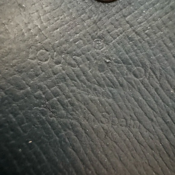 Louis Vuitton epi-leather hand, painted card key holder converted wristlet - Picture 8 of 17